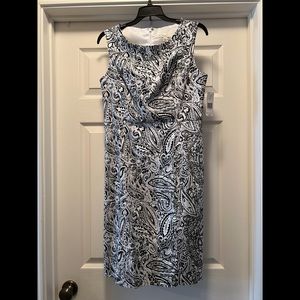 Kim Rogers career black & white paisley dress Size 8
